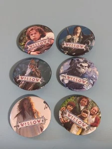 Willow 1988 Movie Button Lot Of 6 (Val Kilmer, Warwick Davis) Pre-owned - Picture 1 of 2