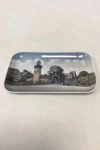 Royal Copenhagen Rechteckige Platte Mit "Gamle Carlsberg" No 4388 - Picture 1 of 6