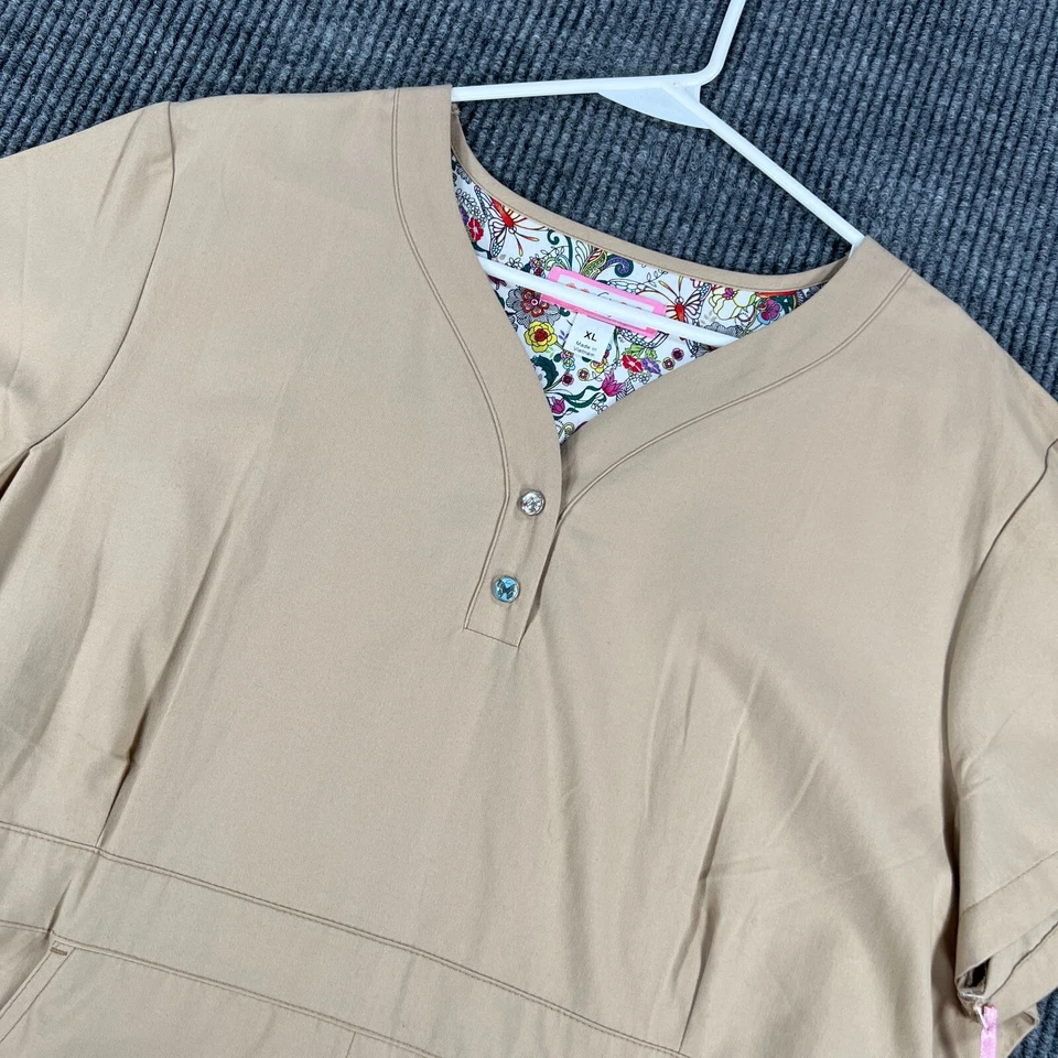 Blusa Médica Koi Justine XL Extra Grande Manga Corta Cuello en V Médica Nueva Foto 1 de 4