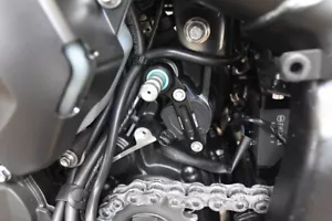 Soporte de cambio de marchas Racetorx Triumph Trident 660 NEGRO - Imagen 1 de 5