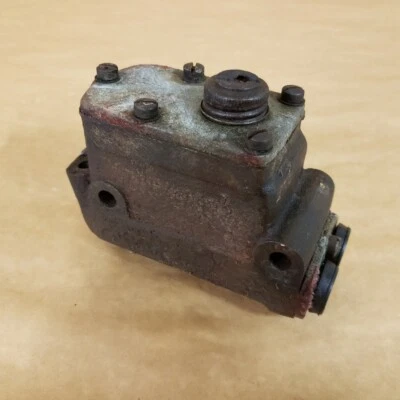 Cilindro maestro de freno MGA MG Midget Austin Healey Sprite Lockheed 38183C OEM Foto 1 de 4