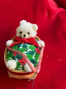 VINTAGE CHRISTMAS TEDDY BEAR In A Basket Ornament - Picture 1 of 12