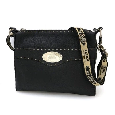 Auténtico bolso de hombro Fendi Selleria de cuero negro vintage Foto 1 de 4