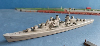 Wiking Kunststoff Modell 1 : 1250 : US amerikanischer Kreuzer Atlanta 13 cm - Bild 1 von 4