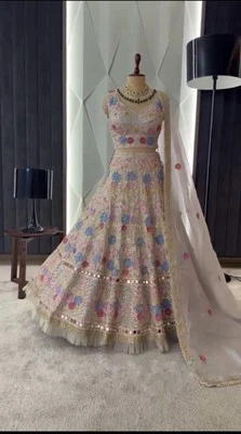 Indian Pakistani Wedding Lehenga Choli Bollywood Designer Bridal Lengha Party - Image 1 of 4