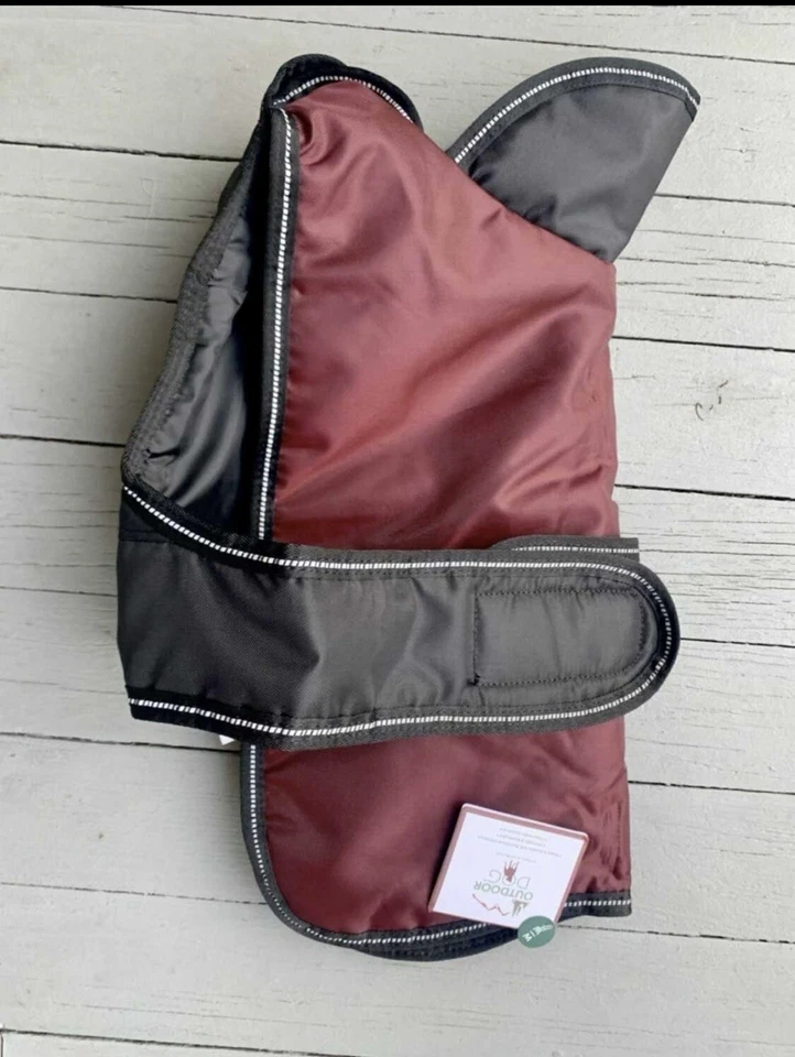 Moda Mascota Reversible Ártico Perro Abrigo Medio Cálido Acolchado Borgoña Negro Chaqueta Foto 1 de 4