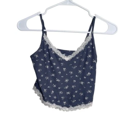 Camiseta sin mangas Hollister para mujer pequeña con ribete de encaje recortada boho cami camisa mini Foto 1 de 4