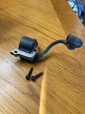 Módulo de bobina recortadora de cuerda de gas Craftsman WS2400 2 ciclos Foto 1 de 3