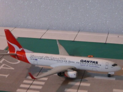 Qantas Boeing 737-800 "Spirit of Australia"  VH-VXO  Dragon # 55578 NIB - Image 1 of 3