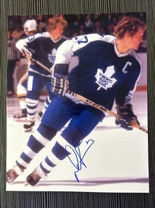 DARRYL SITTLER TORONTO MAPLE LEAFS NHL Signed Autographed 8x10 Photo W/ PROOF E - Picture 1 of 4