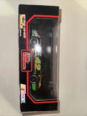 KYLE PETTY   1991  #42 MELLO YELLO  RACING CHAMPIONS  1/24 SCALE   NASCAR  NIB - Image 1 of 4