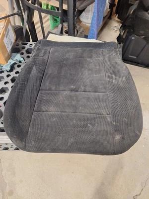 2012 DODGE GRAND CARAVAN переднее правое пассажирское сиденье снизу полная подушка - Изображение 1 из 2