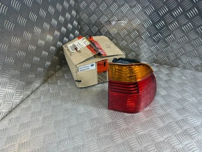 Genuine BMW E39 Touring Right Rear Light 6900214 8371328 Amber Indicator - Image 1 of 4