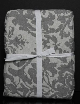 Pottery Barn Cotton Jacquard Medallion Duvet Cover Full Queen 92" X 88' Gray New - Image 1 of 4