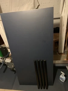 Ikea Tisch Linnmon, 150x75cm, graublaue Tischplatte, schwarze runde Metallbeine - Bild 1 von 7