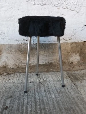 70er Vintage Sitzhocker Hocker schwarz Drehhocker DDR Fellhocker Retro Space Age - Bild 1 von 4