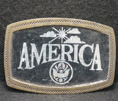 XA25112 Sweet 复古 20 世纪 70 年代 * * 美国 * * 摇滚集团国家男式皮带扣 — 第 1/2 张图片