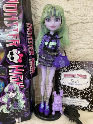 Monster High Twyla Daughter of Boogeyman 13 Wishes 2012 Complete OPEN BOX - Image 1 of 4