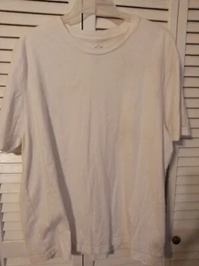 St. John's Bay T-shirt - Picture 1 of 5
