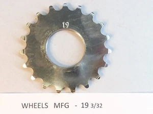 Räder Mfg.  19 3/32 festes Kettenrad / NOS Gleisfahrrad - Bild 1 von 3