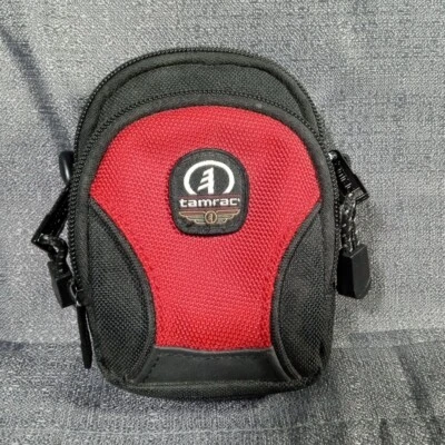 Tamrac 5214 Digital T14 Camera Bag, Zippers & Strap Hookups / Loops - Red - Image 1 of 4