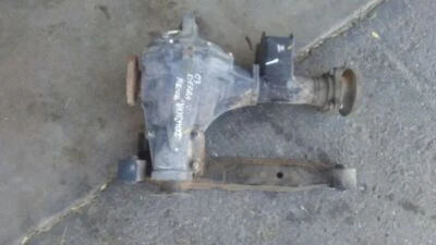 00 01 02 03 04 NISSAN XTERRA CARRIER ASSEMBLY FRONT AXLE 6 CYL 4.636 RATIO Foto 1 de 2