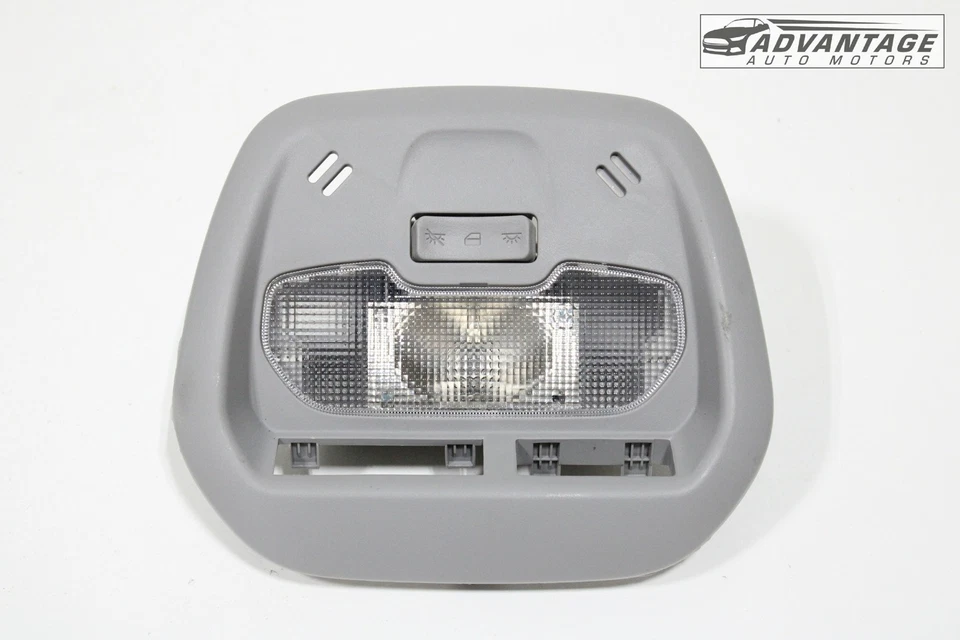 2021-2022 CHEVROLET SPARK ROOF OVERHEAD CONSOLE DOME LIGHT LAMP SWITCH OEM - Image 1 of 4