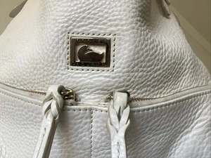 Women’s Leather “Dooney Bourke” ivory large tote bag/purse - Picture 1 of 9