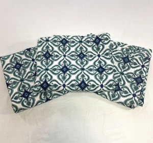 Paneles de cortina Pier One 3 blanco azul verde geométrico floral varilla bolsillo 46,5"x80" - Imagen 1 de 7