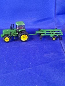 John Deere 4955 Tractor w John Deere 5 Shank Subsoiler 1/64 Scale by Ertl READ!! - Picture 1 of 3