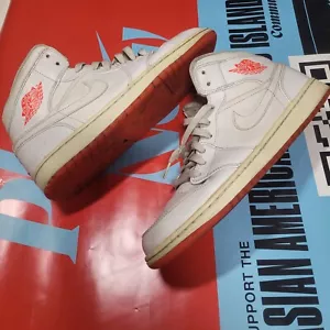 AUTHENTIC 667399 123 Nike Air Jordan 1 Retro Mid White Infrared 23 Men Size 10 - Picture 1 of 10