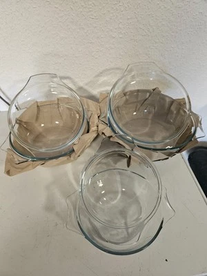 6-Teilige Pyrex Kochset, 35 Jahre Alt! aber Neue! & unbenutzt - Bild 1 von 4