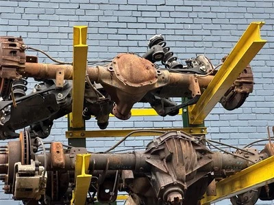 Rear Axle 9.75" Ring Gear Semi-floating Axle Fits 08-10 FORD E250 VAN 634221 - Image 1 of 4