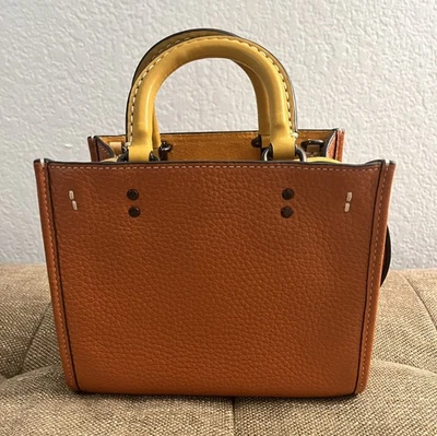 Bolso Bandolera COACH Rogue 17 Cuero Marrón y Amarillo 2 Vías Foto 1 de 4