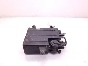 Lexus LS430 2004 4,3 L V8 montaje de bote de vapor de combustible  - Imagen 1 de 12