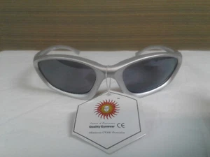 New Childrens Kids Flaming 8-Ball Sporty Sunglasses in For Boys Girls Ages 3-8 - Picture 1 of 2