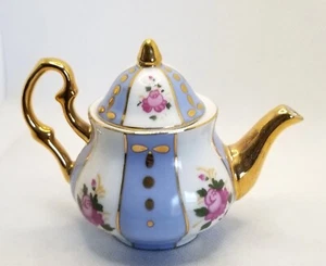 Vintage-Miniatur-Porzellan-Blumenteekanne - Bild 1 von 6