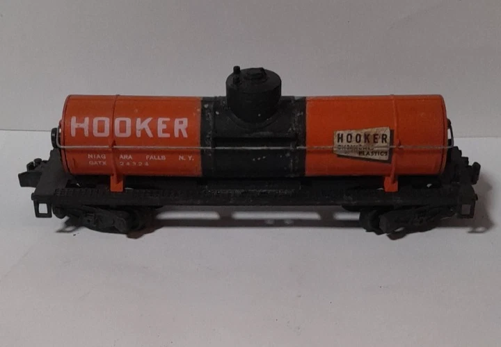 Vintage American Flyer 24324 Hooker Tank Car-As Is - Image 1 of 4