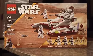 LEGO Star Wars: Republic Fighter Tank 262 PC (75342) New & SEALED - Picture 1 of 4