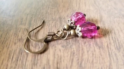 Pendientes de cuentas de vidrio checo, rosa fucsia, cuentas de cristal, bronce, cuelgan facetados  Foto 1 de 4