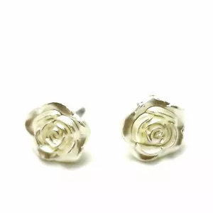 Pendientes de tachuelas con botones de rosa marfil perlado - Imagen 1 de 5