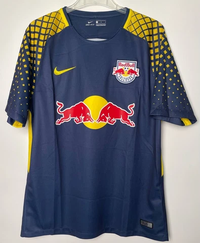 2017-2018 Red Bull Salzburg Nike Away Football Shirt SARKA autograph Cover