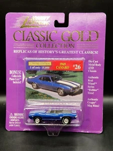 Johnny Lightning Classic Gold Collection 1969 Camaro (B140) - Picture 1 of 5