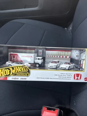 2025 Hot Wheel Set 90’ Honda Civic TYPE R, 03’ NSX- R, 2020 Honda S2000 - Image 1 of 3