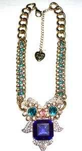 SO CAMPY~BETSEY JOHNSON Vtg HUGE RHINESTONE,FAUX PEARLS,RIBBONS OWL NECKLACE!! - Bild 1 von 5