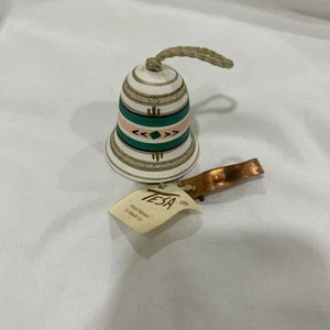 Hermosa campana vintage pintada a mano Tesa Maack Co. diseño azteca - Imagen 1 de 5
