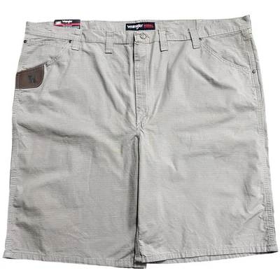 Wrangler RIGGS Workwear Technician Relaxed Fit Shorts, Men's Size 50, New - Image 1 of 4