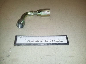 Gomito tubo flessibile NOS Eaton 94-190263-10-8 M52525/4-8-10 MIL-F-525 1/2" x 5/8" - Foto 1 di 1