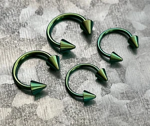 1pc Titanium Spiked Circular Barbell Horseshoe Septum, Eyebrow, Nipple Ring - Picture 1 of 18