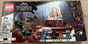 LEGO Marvel: King Namor’s Throne Room (76213) - Picture 1 of 2